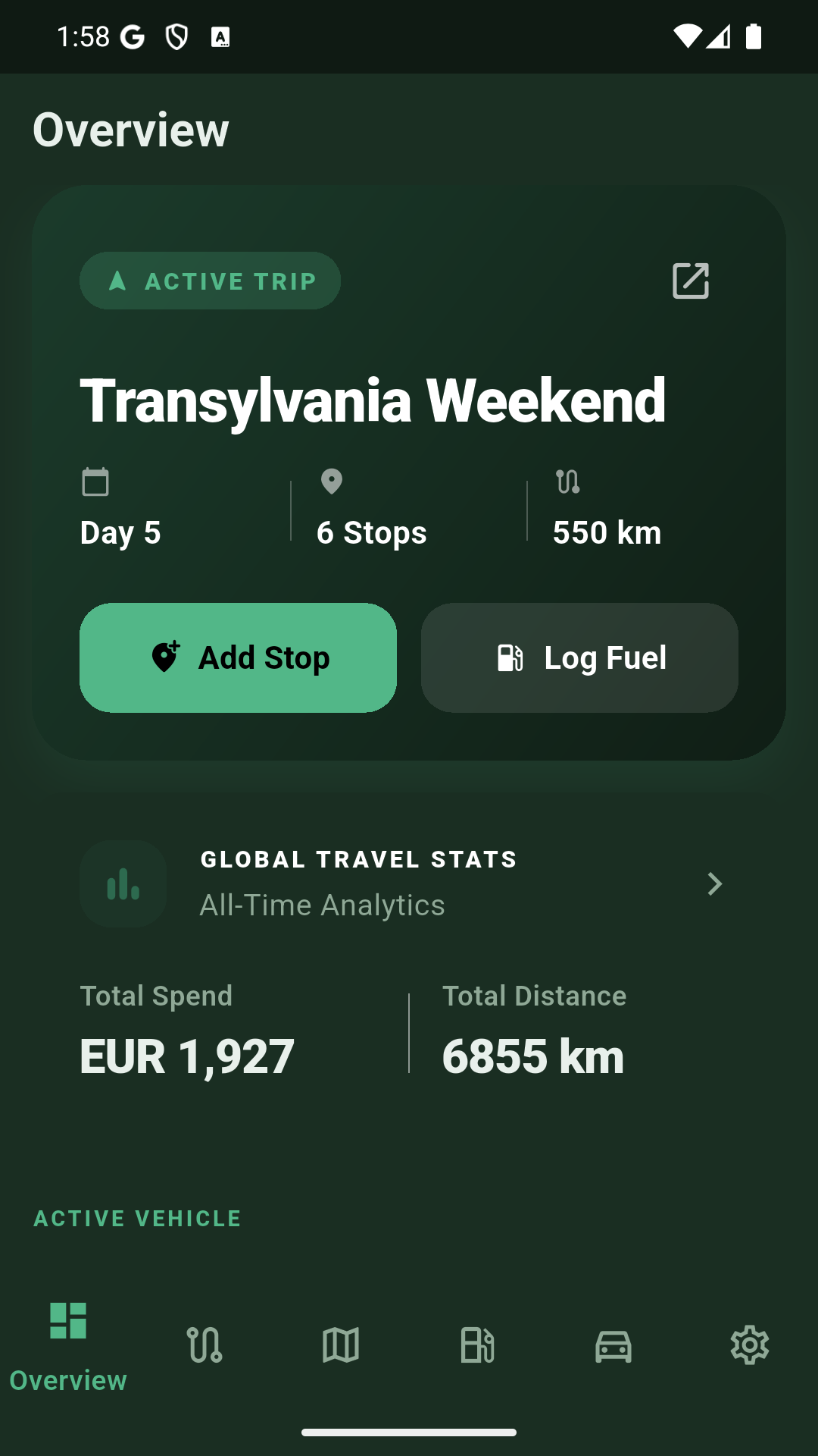 Roamlog overview dashboard showing the active trip, trip stats, and quick actions